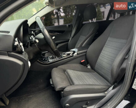 Чорний Мерседес Ц-Клас, об'ємом двигуна 1.6 л та пробігом 337 тис. км за 11500 $, фото 6 на Automoto.ua