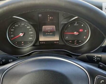 Черный Мерседес Ц-Класс, объемом двигателя 2.14 л и пробегом 319 тыс. км за 17800 $, фото 11 на Automoto.ua