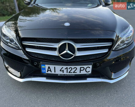 Чорний Мерседес Ц-Клас, об'ємом двигуна 2.2 л та пробігом 248 тис. км за 18000 $, фото 5 на Automoto.ua