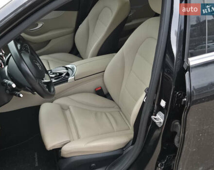 Черный Мерседес Ц-Класс, объемом двигателя 2.2 л и пробегом 93 тыс. км за 21000 $, фото 8 на Automoto.ua