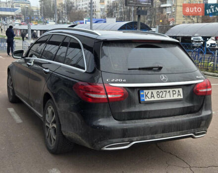 Черный Мерседес Ц-Класс, объемом двигателя 2.2 л и пробегом 93 тыс. км за 21000 $, фото 4 на Automoto.ua