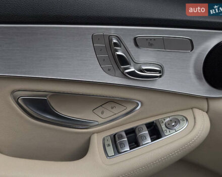 Черный Мерседес Ц-Класс, объемом двигателя 2.2 л и пробегом 93 тыс. км за 21000 $, фото 15 на Automoto.ua