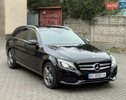 Чорний Мерседес Ц-Клас, об'ємом двигуна 2 л та пробігом 108 тис. км за 22999 $, фото 2 на Automoto.ua