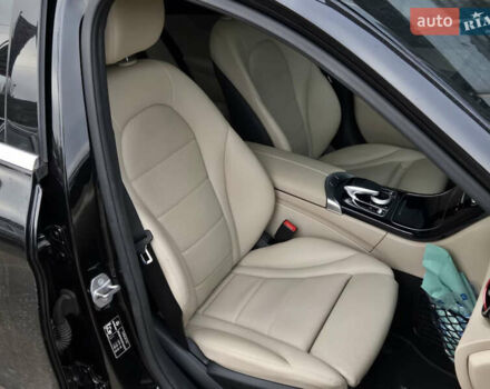 Черный Мерседес Ц-Класс, объемом двигателя 2.2 л и пробегом 93 тыс. км за 21000 $, фото 13 на Automoto.ua