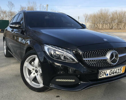 Черный Мерседес Ц-Класс, объемом двигателя 2.1 л и пробегом 207 тыс. км за 16800 $, фото 15 на Automoto.ua
