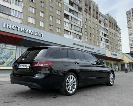 Чорний Мерседес Ц-Клас, об'ємом двигуна 2.1 л та пробігом 250 тис. км за 17000 $, фото 3 на Automoto.ua