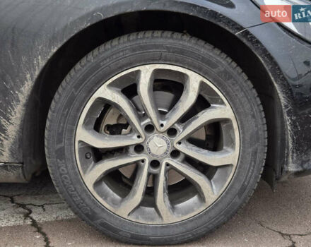 Черный Мерседес Ц-Класс, объемом двигателя 2.2 л и пробегом 93 тыс. км за 21000 $, фото 16 на Automoto.ua