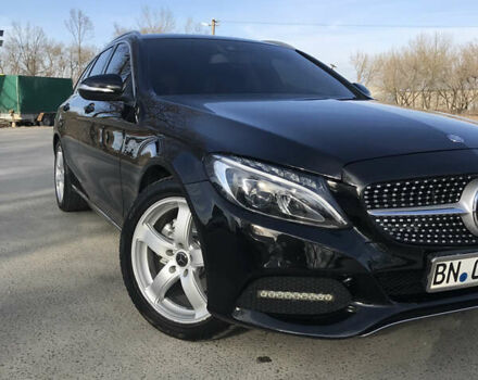 Черный Мерседес Ц-Класс, объемом двигателя 2.1 л и пробегом 207 тыс. км за 16800 $, фото 14 на Automoto.ua