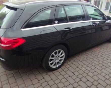 Черный Мерседес Ц-Класс, объемом двигателя 2.14 л и пробегом 322 тыс. км за 17300 $, фото 16 на Automoto.ua