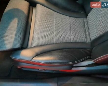 Черный Мерседес Ц-Класс, объемом двигателя 2.1 л и пробегом 145 тыс. км за 24000 $, фото 22 на Automoto.ua