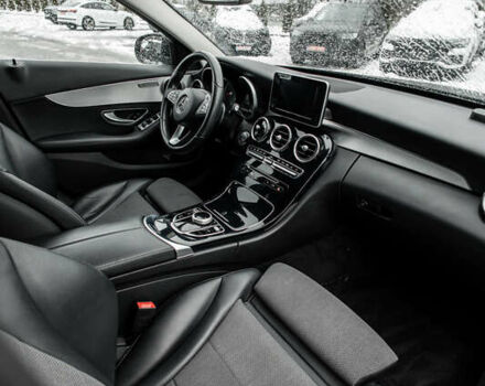 Чорний Мерседес Ц-Клас, об'ємом двигуна 2.2 л та пробігом 241 тис. км за 18900 $, фото 17 на Automoto.ua