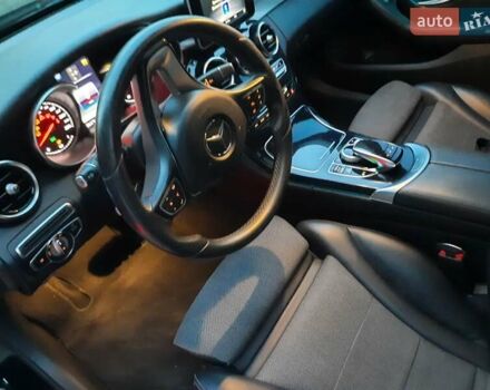 Черный Мерседес Ц-Класс, объемом двигателя 2.1 л и пробегом 145 тыс. км за 24000 $, фото 20 на Automoto.ua