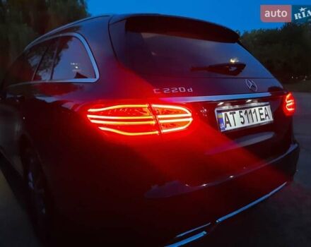 Черный Мерседес Ц-Класс, объемом двигателя 2.1 л и пробегом 145 тыс. км за 24000 $, фото 35 на Automoto.ua