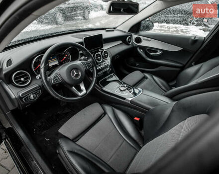 Чорний Мерседес Ц-Клас, об'ємом двигуна 2.2 л та пробігом 241 тис. км за 18900 $, фото 14 на Automoto.ua