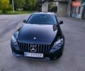 Черный Мерседес Ц-Класс, объемом двигателя 2.1 л и пробегом 145 тыс. км за 24000 $, фото 6 на Automoto.ua