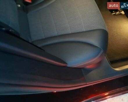 Черный Мерседес Ц-Класс, объемом двигателя 2.1 л и пробегом 145 тыс. км за 24000 $, фото 26 на Automoto.ua