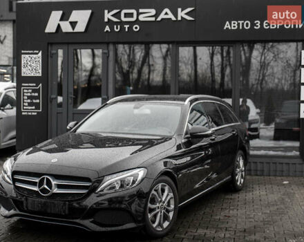 Чорний Мерседес Ц-Клас, об'ємом двигуна 2.2 л та пробігом 241 тис. км за 18900 $, фото 3 на Automoto.ua