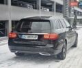 Чорний Мерседес Ц-Клас, об'ємом двигуна 1.95 л та пробігом 275 тис. км за 23500 $, фото 3 на Automoto.ua