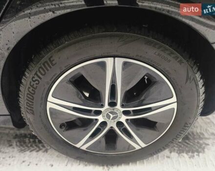 Чорний Мерседес Ц-Клас, об'ємом двигуна 1.95 л та пробігом 275 тис. км за 23500 $, фото 16 на Automoto.ua