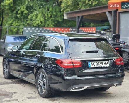 Мерседес Ц-Класс 2019 в Львове на Automoto.ua Черный Мерседес Ц-Класс, объемом двигателя 1.5 л и пробегом 275 тыс. км за 22600 $, фото 3 на Automoto.ua