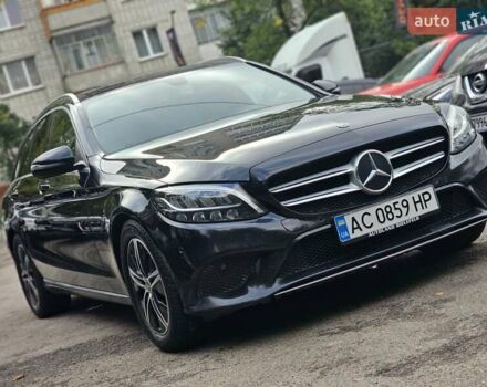 Мерседес Ц-Класс 2019 в Львове на Automoto.ua Черный Мерседес Ц-Класс, объемом двигателя 1.5 л и пробегом 275 тыс. км за 22600 $, фото 6 на Automoto.ua