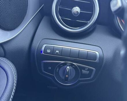 Черный Мерседес Ц-Класс, объемом двигателя 1.95 л и пробегом 216 тыс. км за 30999 $, фото 16 на Automoto.ua