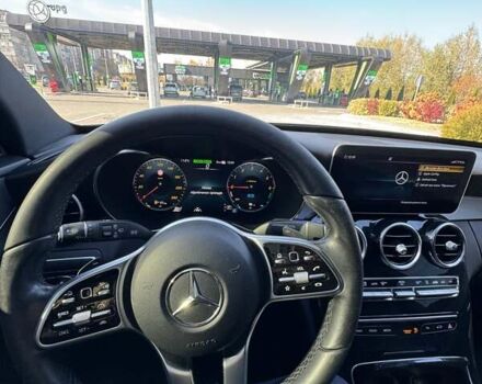 Черный Мерседес Ц-Класс, объемом двигателя 1.95 л и пробегом 216 тыс. км за 30999 $, фото 8 на Automoto.ua