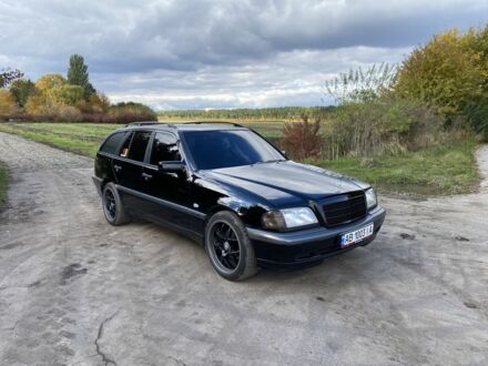 Мерседес Ц-Клас 1999 у Вінниці на Automoto.ua Чорний Мерседес Ц-Клас, об'ємом двигуна 1.8 л та пробігом 410 тис. км за 4200 $, фото 1 на Automoto.ua