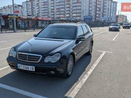 Мерседес Ц-Клас 2001 у Івано-Франківську на Automoto.ua Чорний Мерседес Ц-Клас, об'ємом двигуна 2 л та пробігом 314 тис. км за 3650 $, фото 1 на Automoto.ua
