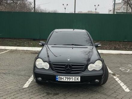 Мерседес Ц-Класс 2002 в Одессе на Automoto.ua Черный Мерседес Ц-Класс, объемом двигателя 2 л и пробегом 317 тыс. км за 6000 $, фото 1 на Automoto.ua