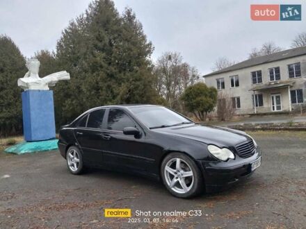 Мерседес Ц-Класс 2002 в Берестечко на Automoto.ua Черный Мерседес Ц-Класс, объемом двигателя 2.2 л и пробегом 310 тыс. км за 3000 $, фото 1 на Automoto.ua