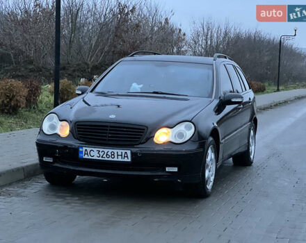 Чорний Мерседес Ц-Клас, об'ємом двигуна 2.69 л та пробігом 360 тис. км за 3750 $, фото 1 на Automoto.ua