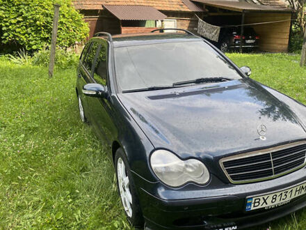 Мерседес Ц-Клас 2003 у Старокостянтинів на Automoto.ua Чорний Мерседес Ц-Клас, об'ємом двигуна 1.8 л та пробігом 231 тис. км за 5000 $, фото 1 на Automoto.ua