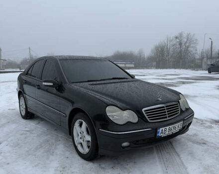 Чорний Мерседес Ц-Клас, об'ємом двигуна 1.8 л та пробігом 240 тис. км за 5900 $, фото 1 на Automoto.ua