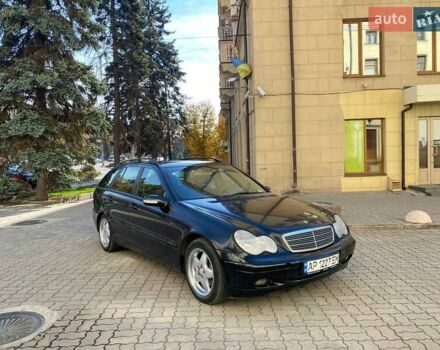 Чорний Мерседес Ц-Клас, об'ємом двигуна 2.15 л та пробігом 250 тис. км за 2950 $, фото 1 на Automoto.ua