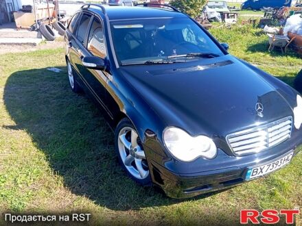 Чорний Мерседес Ц-Клас, об'ємом двигуна 1.8 л та пробігом 278 тис. км за 6300 $, фото 1 на Automoto.ua