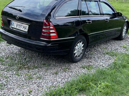Мерседес Ц-Клас 2003 у Фастове на Automoto.ua Чорний Мерседес Ц-Клас, об'ємом двигуна 2.1 л та пробігом 315 тис. км за 4999 $, фото 1 на Automoto.ua