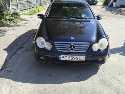 Черный Мерседес Ц-Класс, объемом двигателя 2.1 л и пробегом 480 тыс. км за 4200 $, фото 1 на Automoto.ua