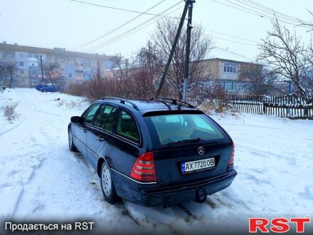 Черный Мерседес Ц-Класс, объемом двигателя 2.1 л и пробегом 250 тыс. км за 3750 $, фото 1 на Automoto.ua