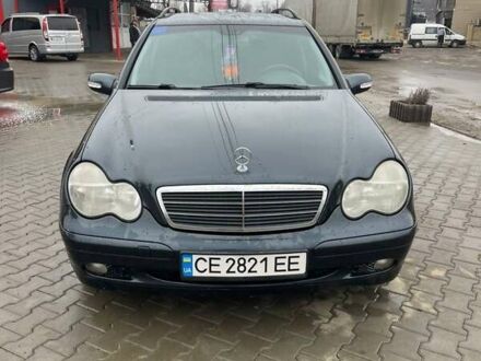 Черный Мерседес Ц-Класс, объемом двигателя 2.2 л и пробегом 200 тыс. км за 4200 $, фото 1 на Automoto.ua