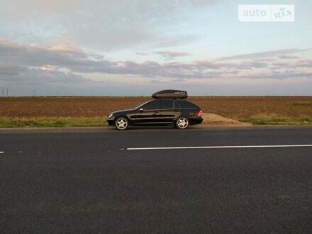 Черный Мерседес Ц-Класс, объемом двигателя 1.8 л и пробегом 255 тыс. км за 6700 $, фото 1 на Automoto.ua