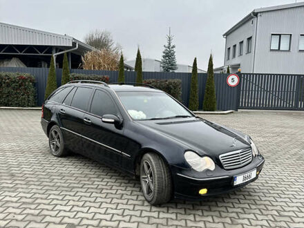 Чорний Мерседес Ц-Клас, об'ємом двигуна 1.8 л та пробігом 340 тис. км за 5000 $, фото 1 на Automoto.ua