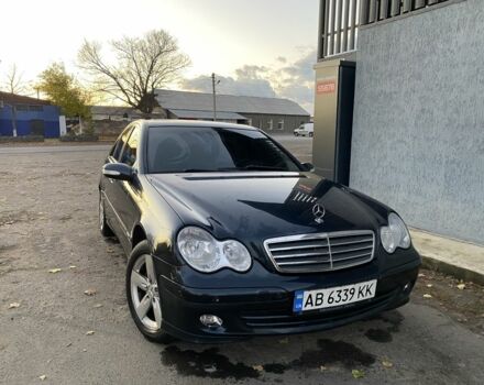 Мерседес Ц-Клас 2004 у Балте на Automoto.ua Чорний Мерседес Ц-Клас, об'ємом двигуна 1.8 л та пробігом 302 тис. км за 6100 $, фото 1 на Automoto.ua