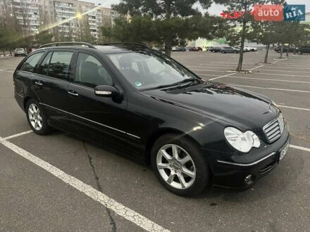 Мерседес Ц-Класс 2005 в Николаеве на Automoto.ua Черный Мерседес Ц-Класс, объемом двигателя 1.8 л и пробегом 177 тыс. км за 8900 $, фото 1 на Automoto.ua