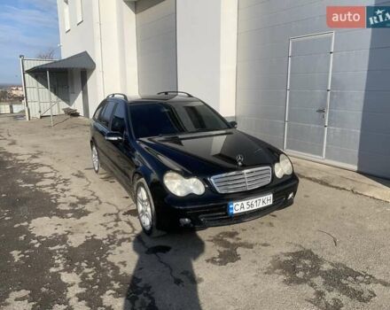 Чорний Мерседес Ц-Клас, об'ємом двигуна 1.8 л та пробігом 320 тис. км за 5000 $, фото 1 на Automoto.ua