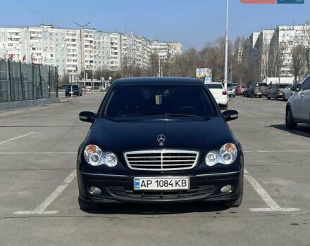 Чорний Мерседес Ц-Клас, об'ємом двигуна 1.8 л та пробігом 277 тис. км за 6500 $, фото 1 на Automoto.ua