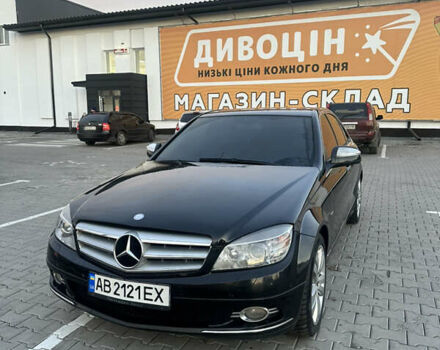 Черный Мерседес Ц-Класс, объемом двигателя 2.99 л и пробегом 347 тыс. км за 9600 $, фото 1 на Automoto.ua