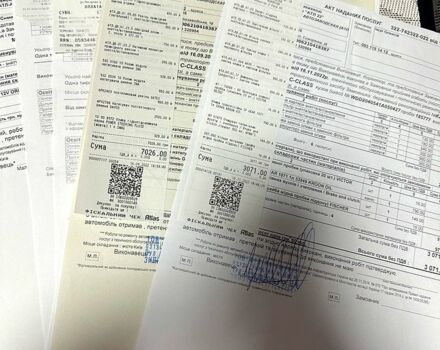 Чорний Мерседес Ц-Клас, об'ємом двигуна 3 л та пробігом 210 тис. км за 8600 $, фото 1 на Automoto.ua