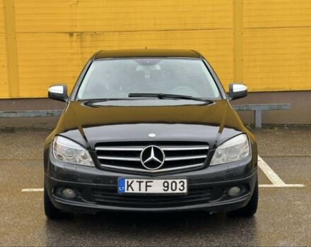 Чорний Мерседес Ц-Клас, об'ємом двигуна 2.2 л та пробігом 356 тис. км за 4905 $, фото 1 на Automoto.ua