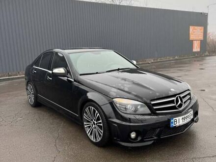 Черный Мерседес Ц-Класс, объемом двигателя 3 л и пробегом 315 тыс. км за 11500 $, фото 1 на Automoto.ua